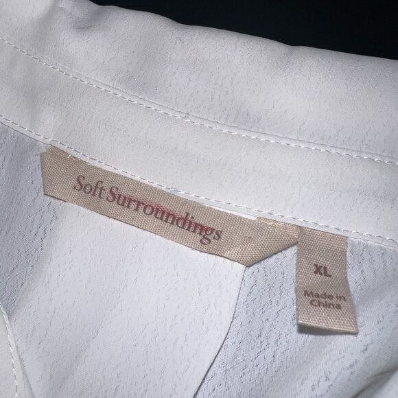 Soft Surroundings Lorenza Blouse with Sheer Eyelet Sleeves Size XL EUC - Picture 6 of 9